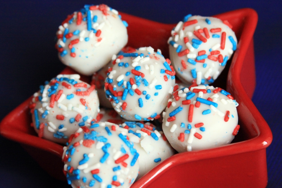 Fourth of July Cake Balls by Sugar High Bakery